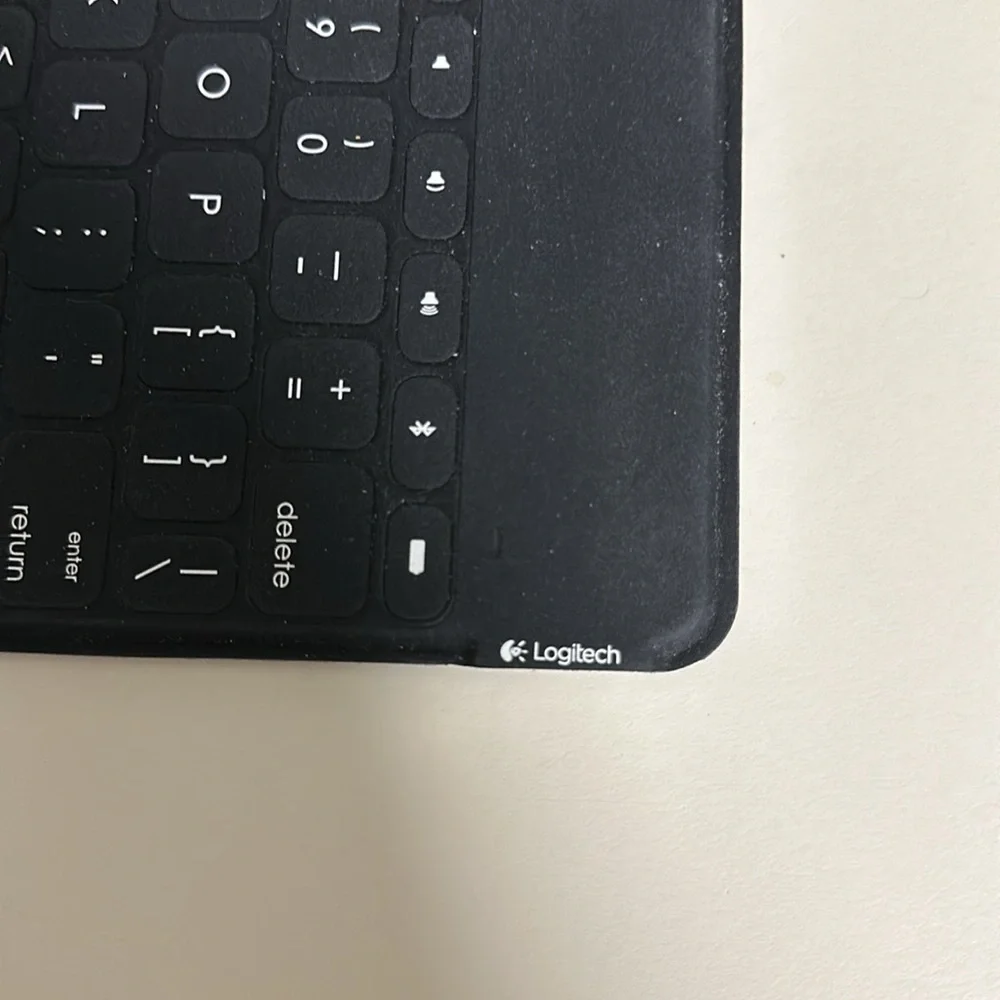 Logitech keyboard. Excellent condition.